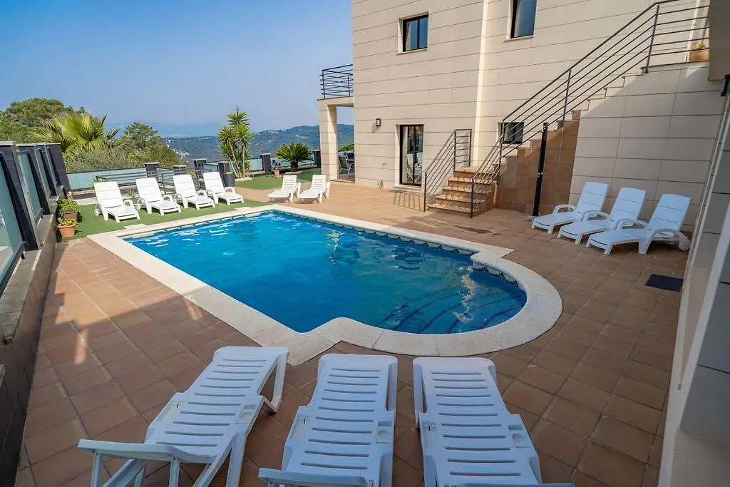 Villa Aurore, 12 Persons, Large Salt-Water Pool, Air Conditioning يوريت دي مار إسبانيا