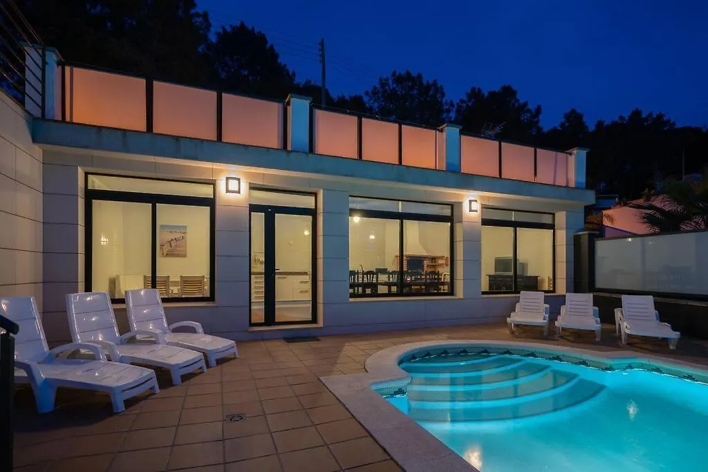 Villa Aurore, 12 Persons, Large Salt-Water Pool, Air Conditioning يوريت دي مار 0*,