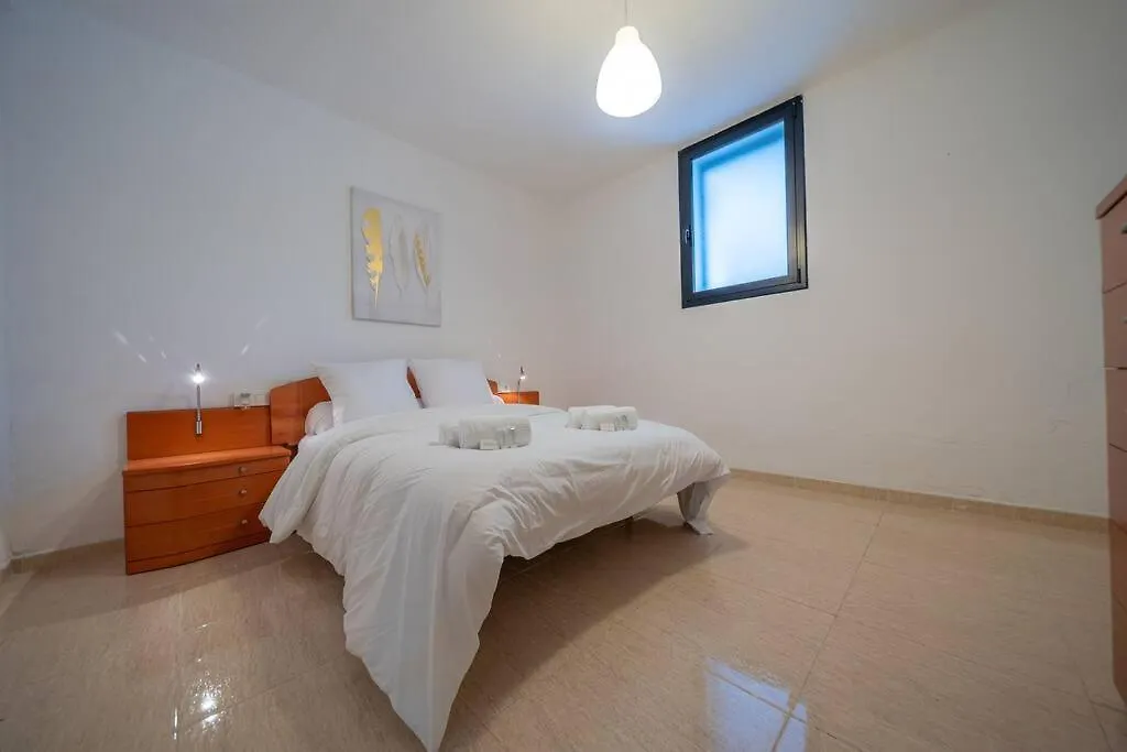 Villa Aurore, 12 Persons, Large Salt-Water Pool, Air Conditioning يوريت دي مار